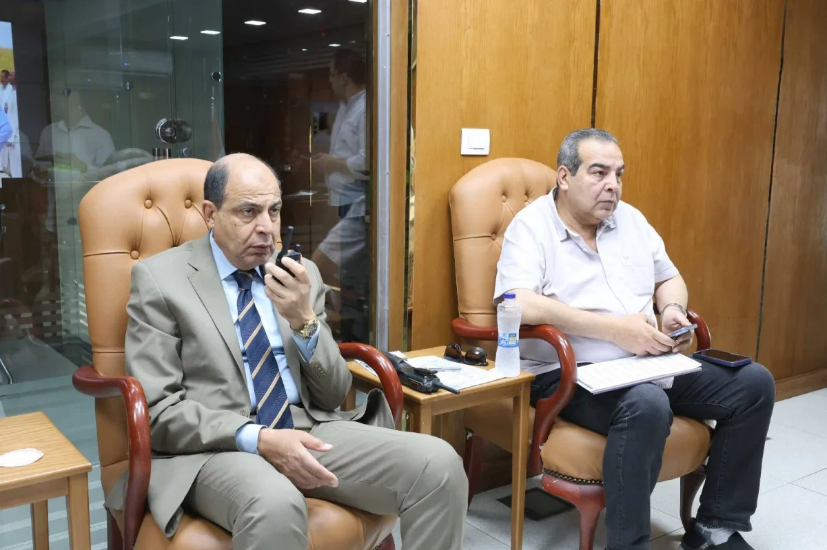 محافظ المنيا يشدد على تسريع ملفات التصالح والتقنين.. والتصدي الحاسم للمخالفات وإزالتها